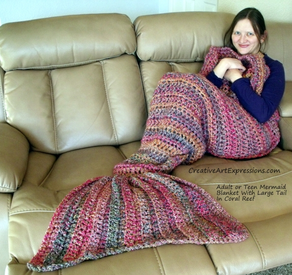 Mermaid Blanket Adult/Teen Large Fin in Coral Reef