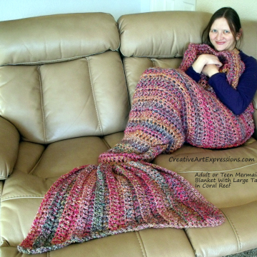 Mermaid Blanket Adult/Teen Large Fin in Coral Reef