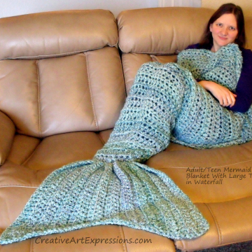 Mermaid Blanket Adult/Teen Large Fin in Waterfall