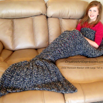 Mermaid Blanket Child Large Fin in Blue Moon